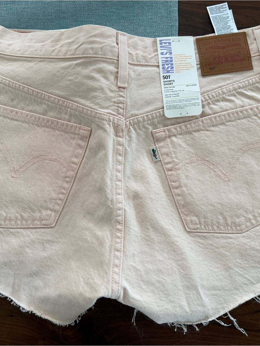 Levi’s 501 Original High Rise Denim Shorts NWT | Pale Pink | Size 31